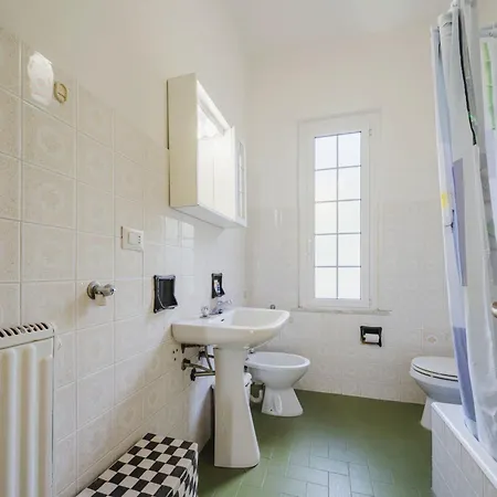 Compiano By Interhome